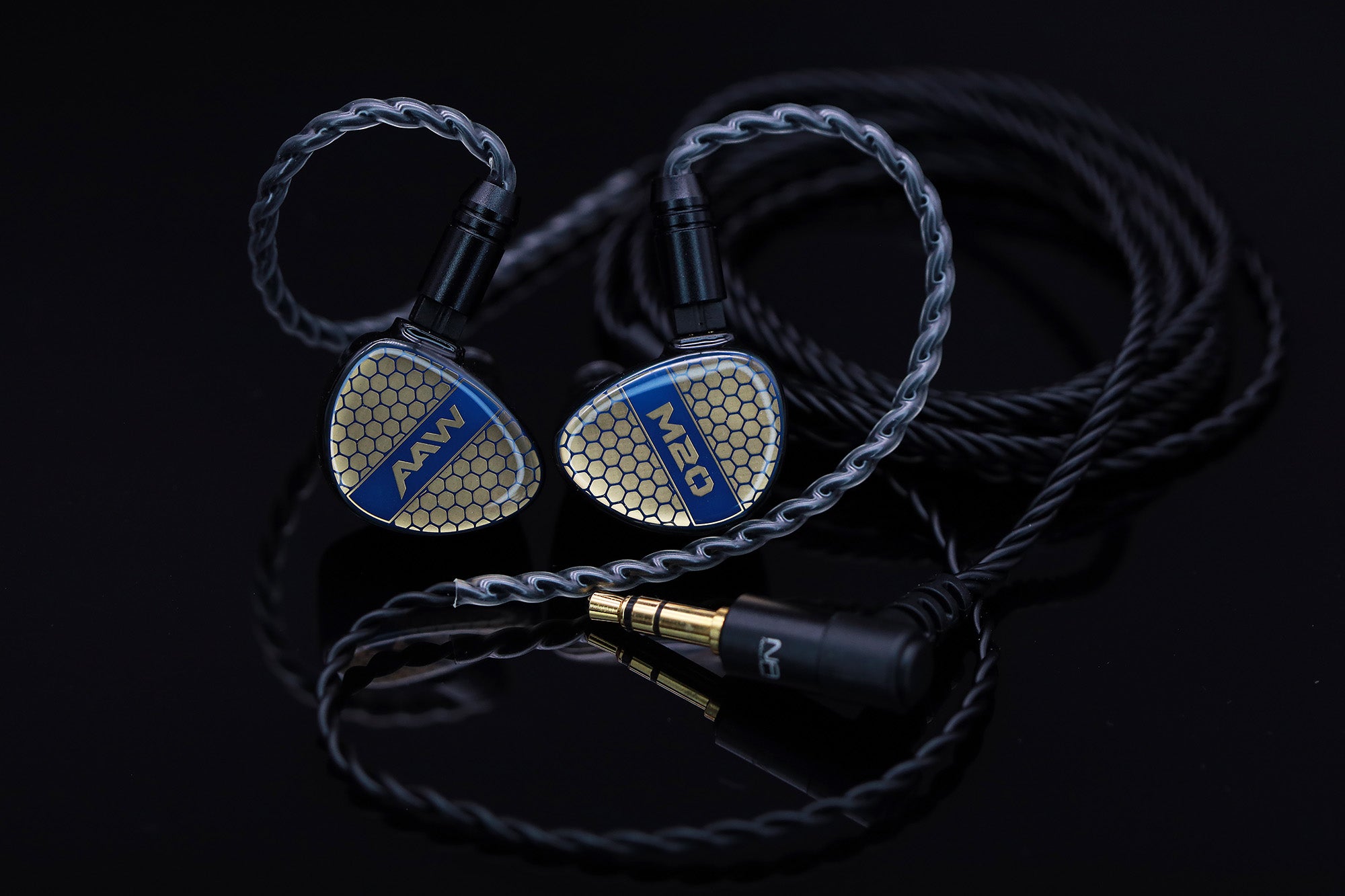 M20 Universal In-Ear Monitor